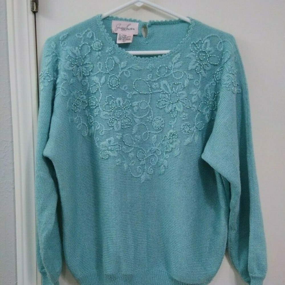 Jaclyn Smith Pullover Sweater Batwing Sleeve